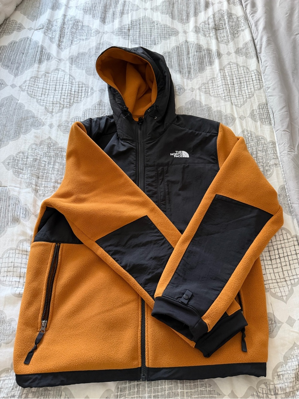 The North Face Denali Hooded Fleece Jacket – Utility Brown/TNF Black – Men’s L